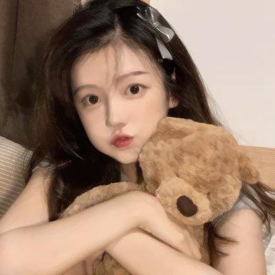 叻女外星人寻求共同体